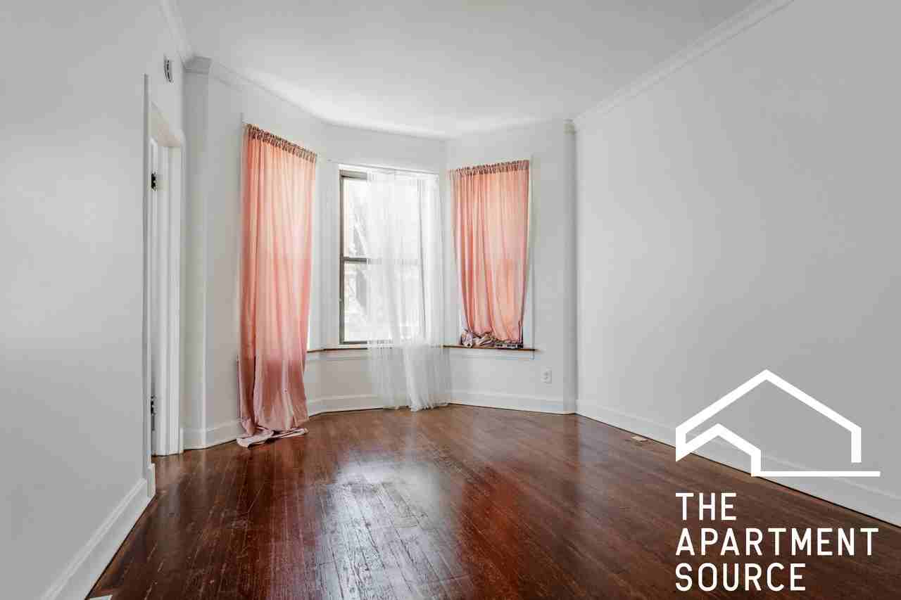 1001 N Richmond St #2S - Photo 5 of 16