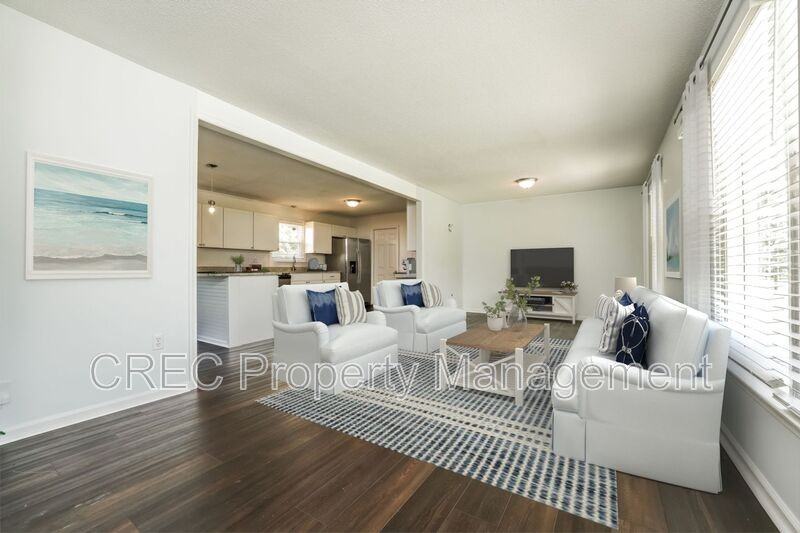 7744 Allwood Ave - Photo 6 of 50