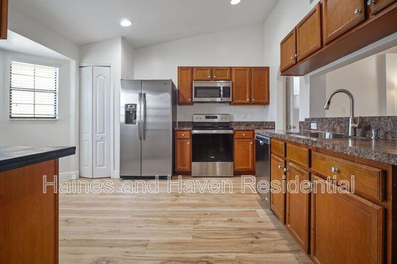 1207 Coda Ct - Photo 6 of 29