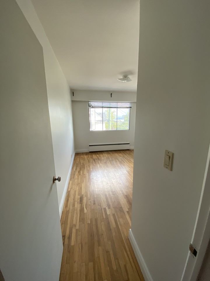 2445 West 2nd Avenue #311 - Photo 7 of 11