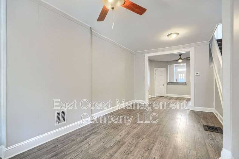 1530 N Rosedale St - Photo 2 of 34