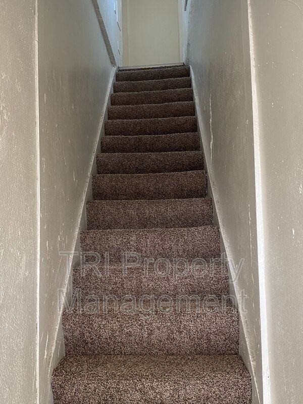 519 9th St - Photo 7 of 7