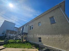 featured image of 3 N Main St #3
