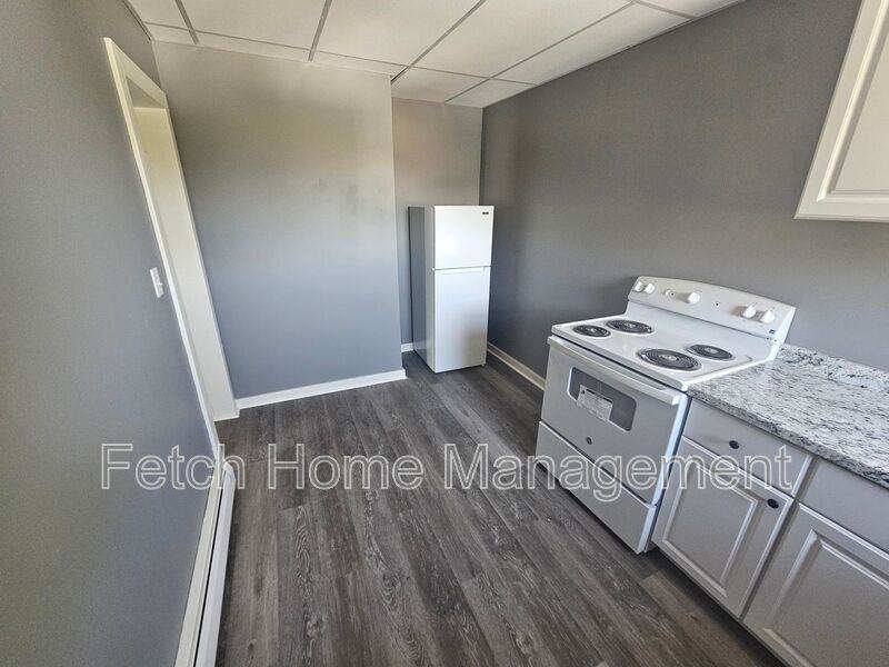 3 N Main St #3 - Photo 6 of 9