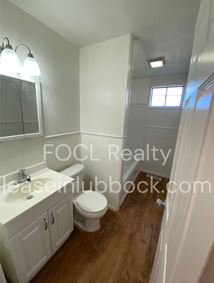 1308 61st St - Photo 6 of 10