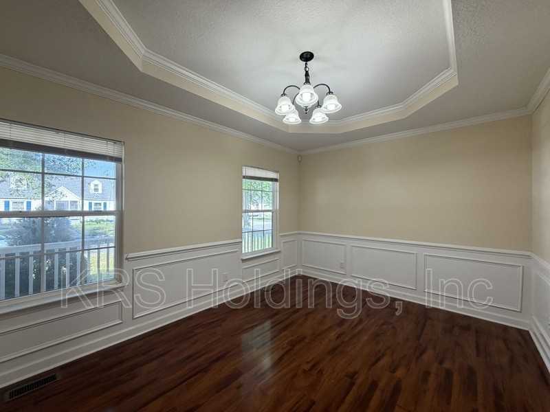 426 Seminole Rd - Photo 2 of 17