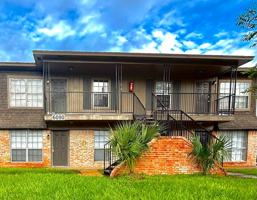 featured image of 6090 Alpine Cir
