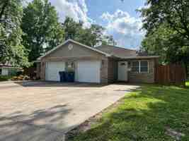 featured image of 1404 N Garfield St