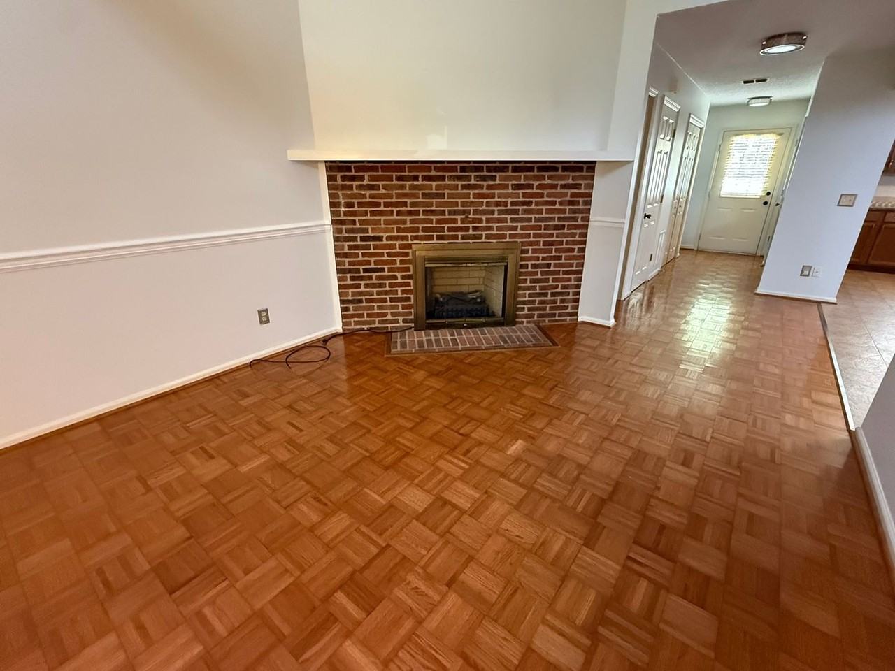 184 184 Emerald Drive - 184 Emerald Drive - Photo 2 of 13