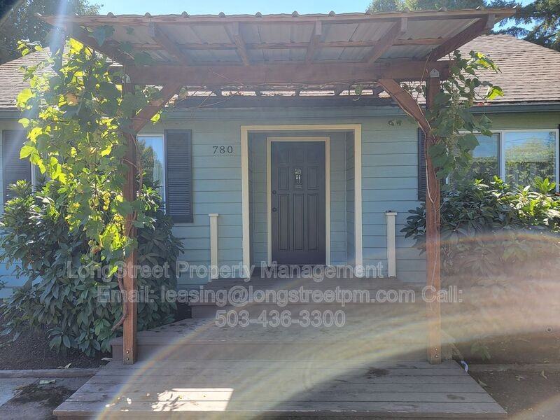 780 Se Marion Ave - Photo 2 of 27