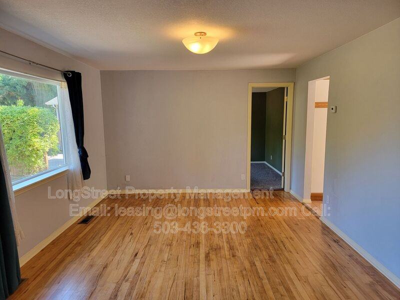 780 Se Marion Ave - Photo 4 of 27