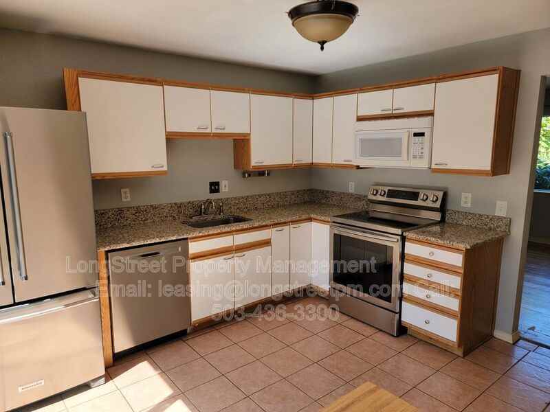 780 Se Marion Ave - Photo 5 of 27