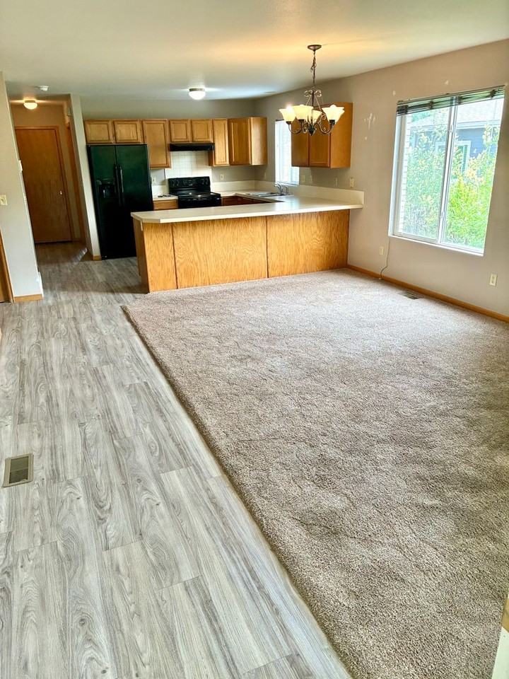 1787 Kokanee Ct - Photo 5 of 19