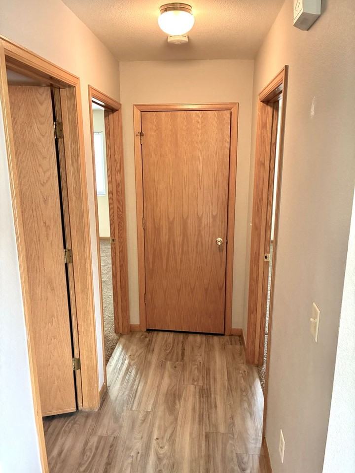 1787 Kokanee Ct - Photo 7 of 19