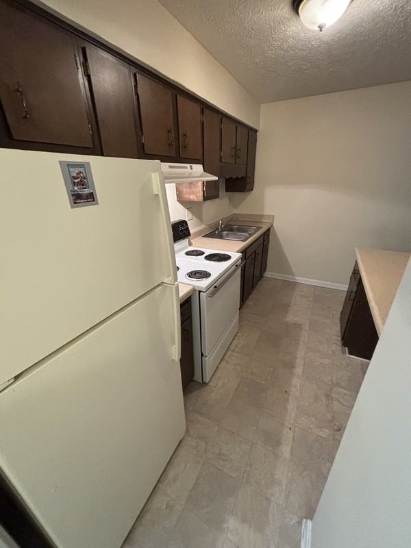 2706 Chickasaw Ave #20 - Photo 4 of 11