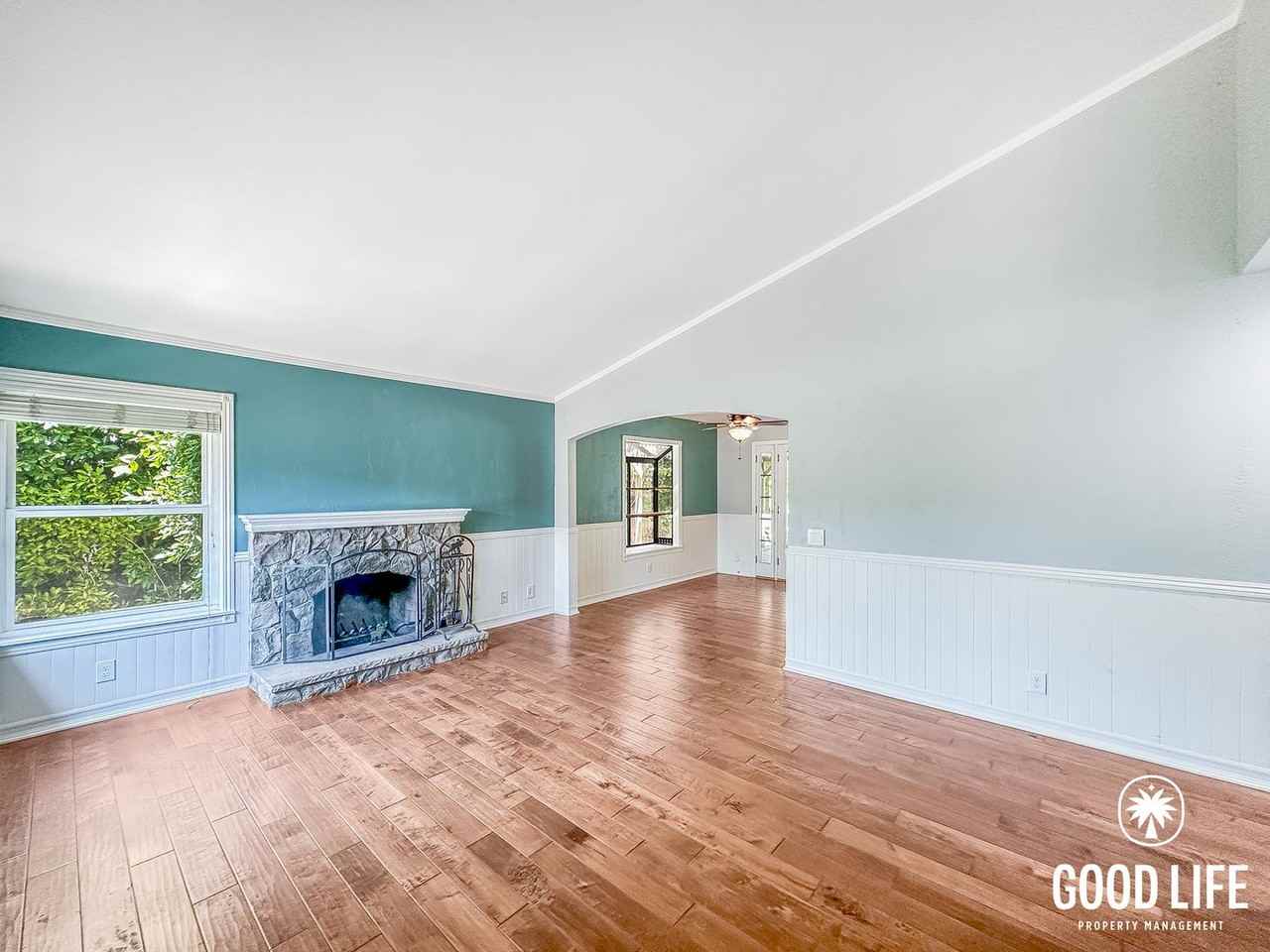 1934 Donahue Dr - Photo 2 of 29