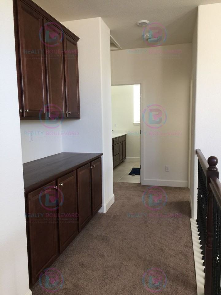 2561 Bridgetown Loop - Photo 6 of 15