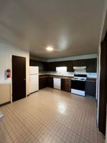 4400 Parkview Dr - Photo 1 of 1