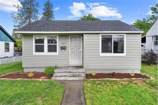 3424 W Princeton Ave - Photo 1 of 1