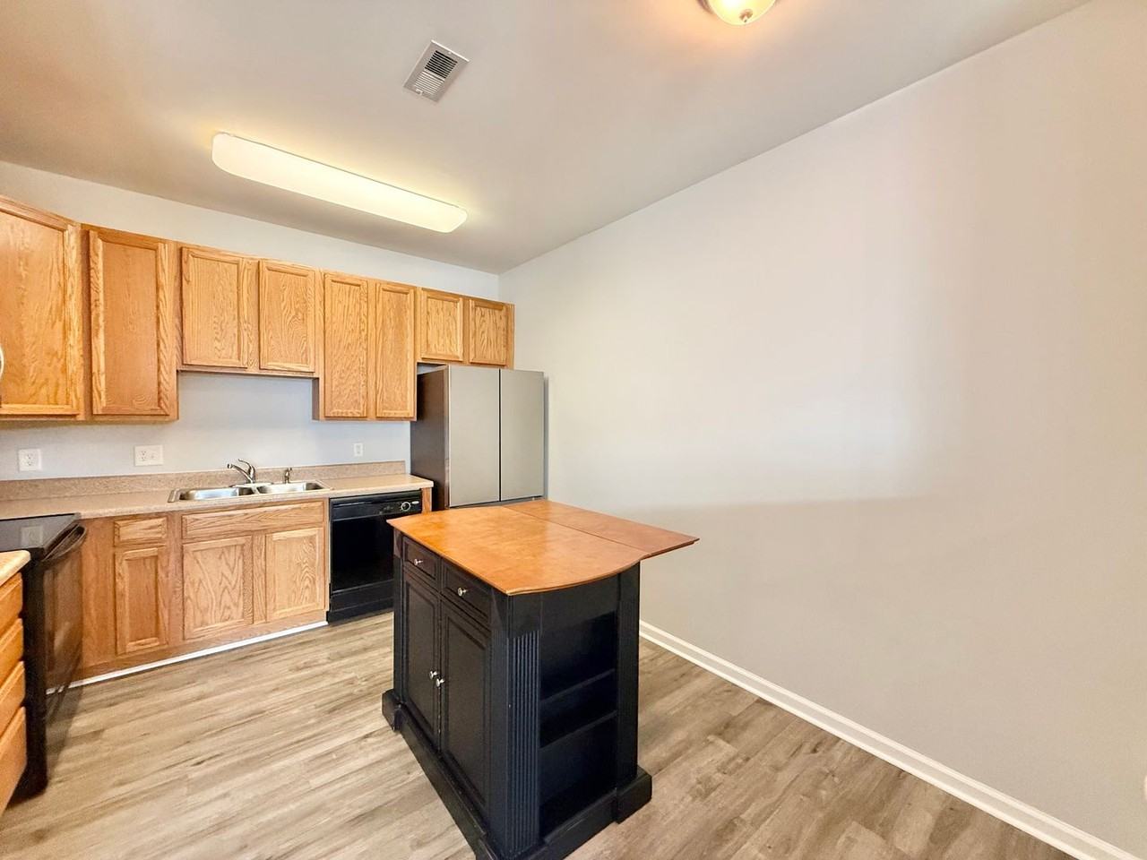 351 Gilman Ln #103 - Photo 6 of 20