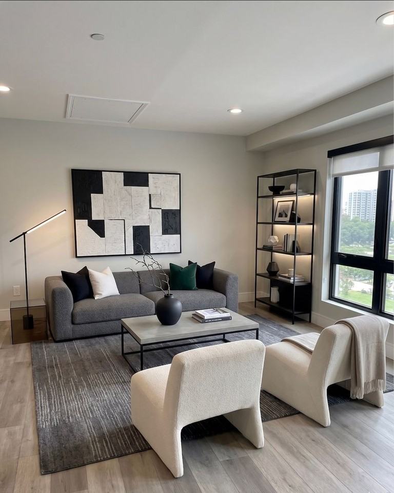 116 S Avenue 63 - Photo 3 of 18