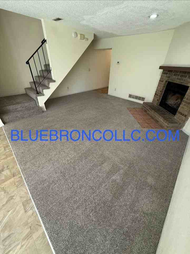 111 Sw Oxford Pl - Photo 4 of 10