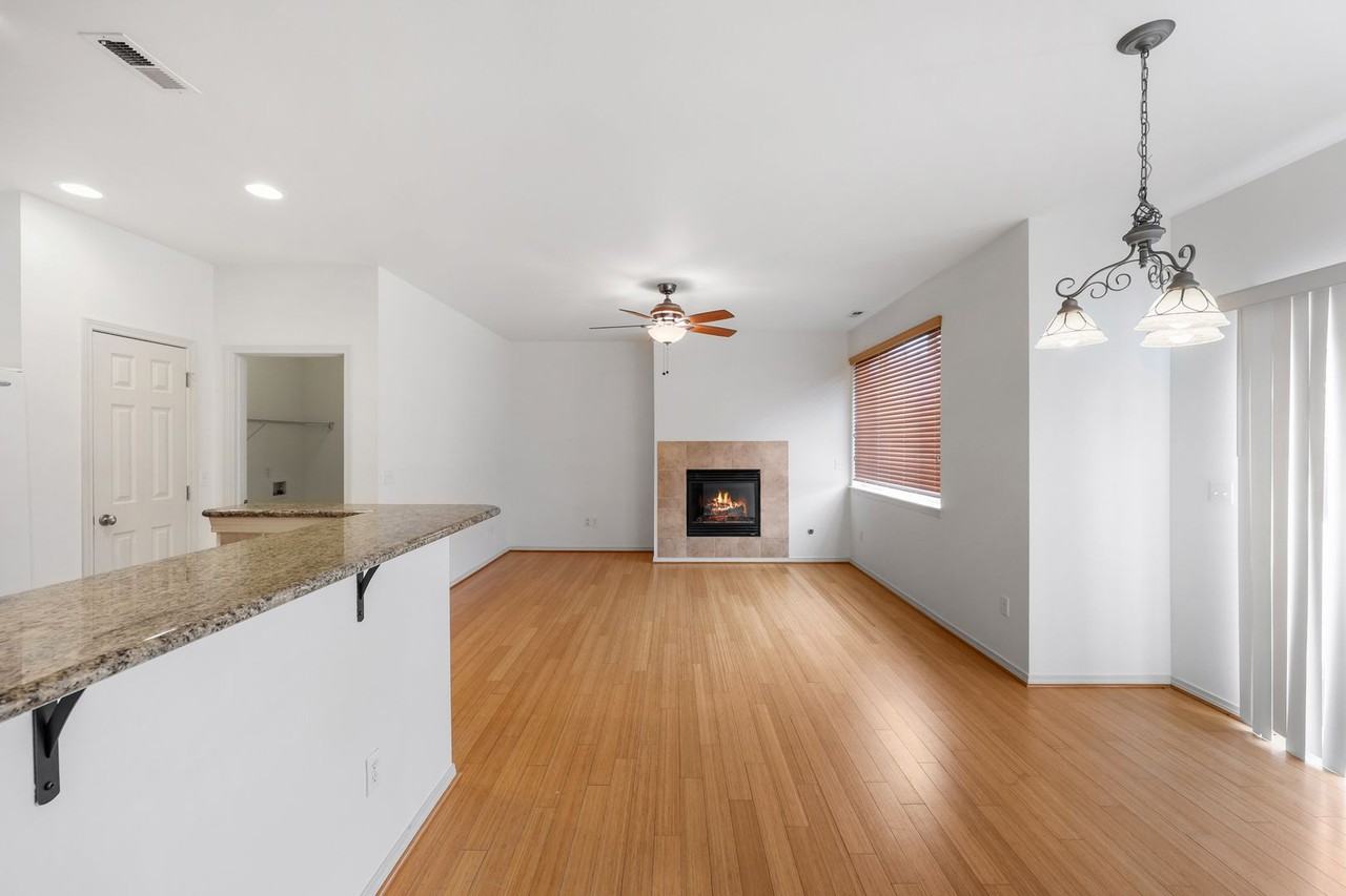 7601 Rushmore Way Ne - Photo 7 of 39