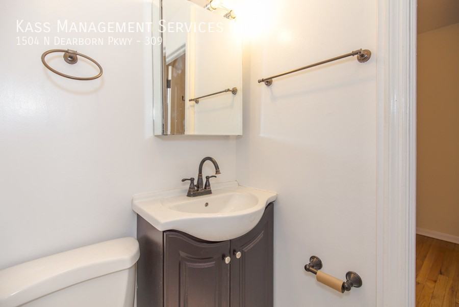 1504 N Dearborn Pkwy, Chicago, IL - Photo 6 of 19