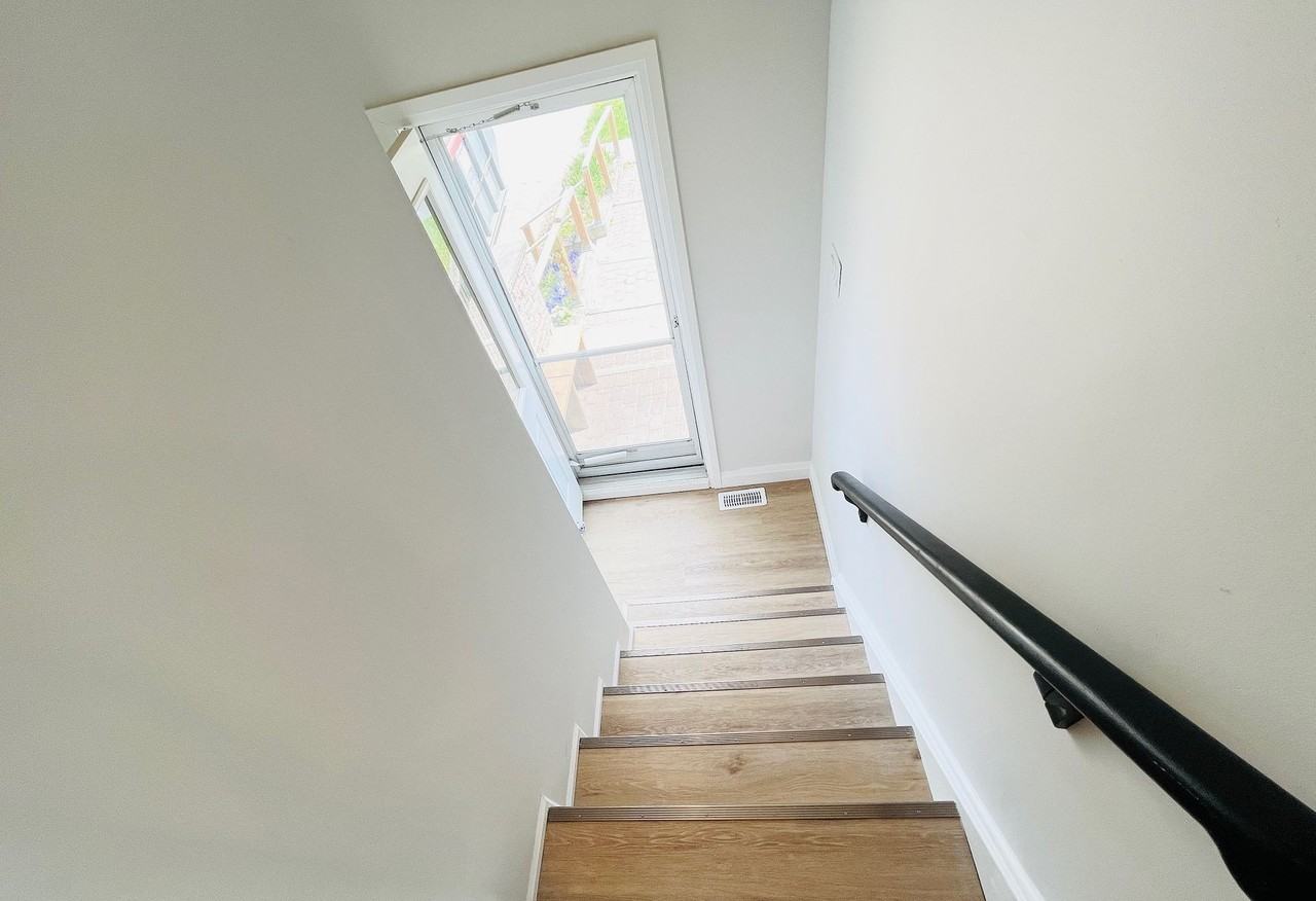 26 Oren Blvd #MAIN - Photo 3 of 29