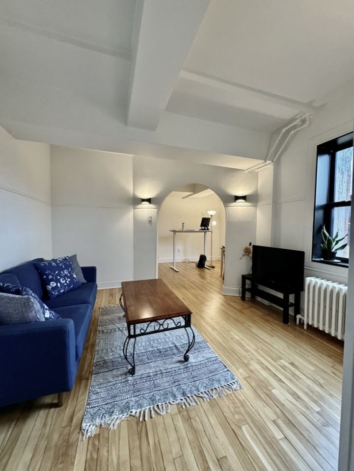 1221 Rue Rachel E - Photo 4 of 10