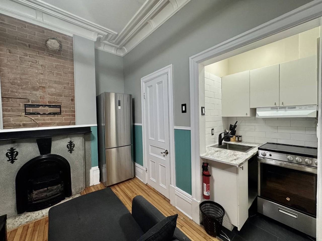 621 Rue Prince - Photo 2 of 9