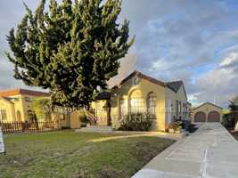 featured image of 14 Orange Dr