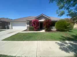 featured image of 6336 W Clinton Ct