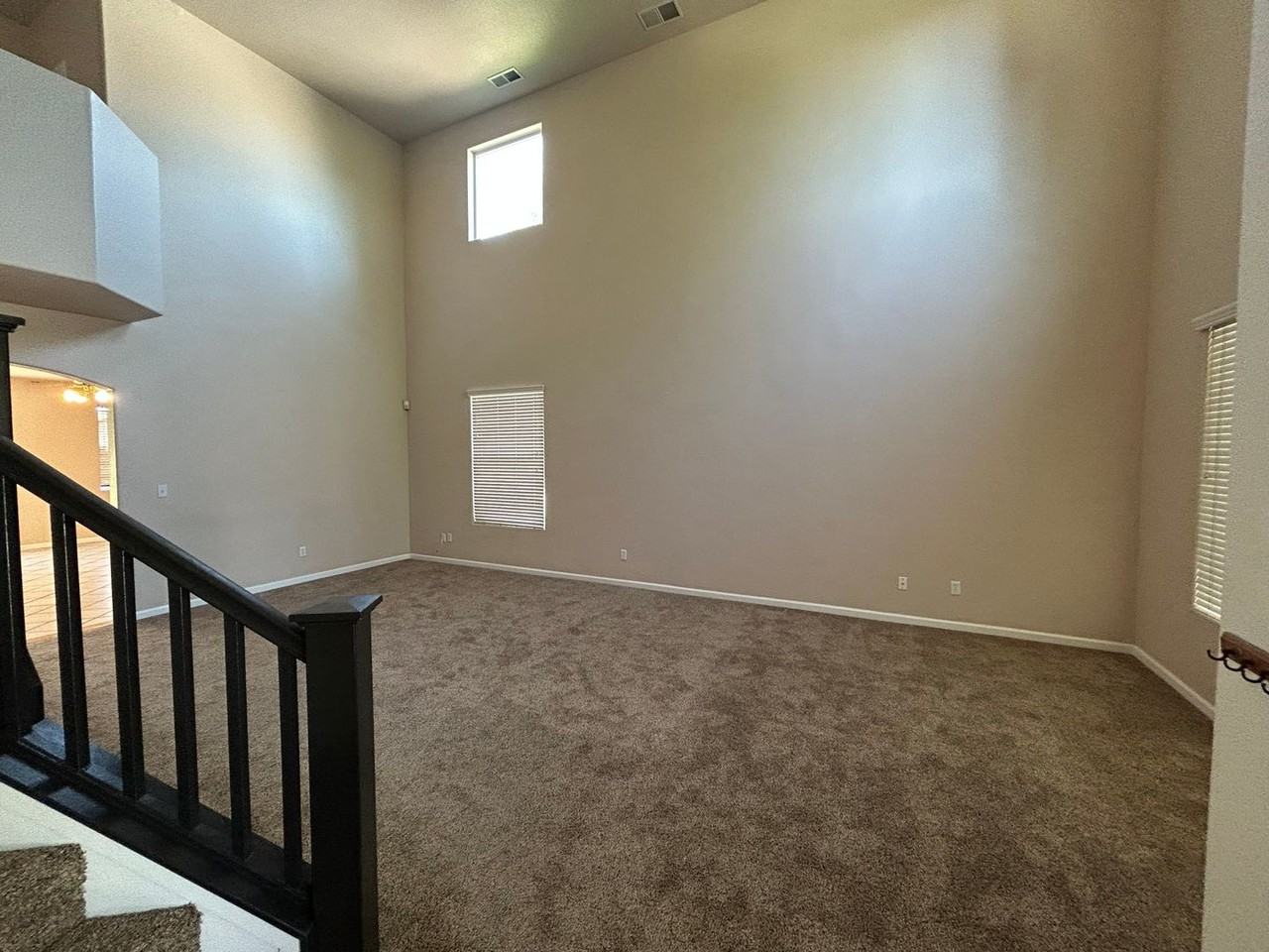 3716 E Vassar Ct - Photo 2 of 26