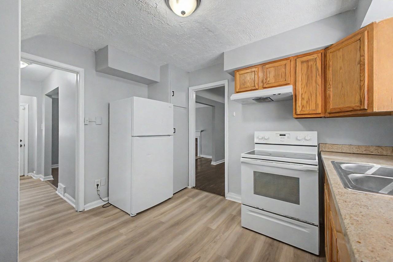 15712 Vaughan St - Photo 5 of 23