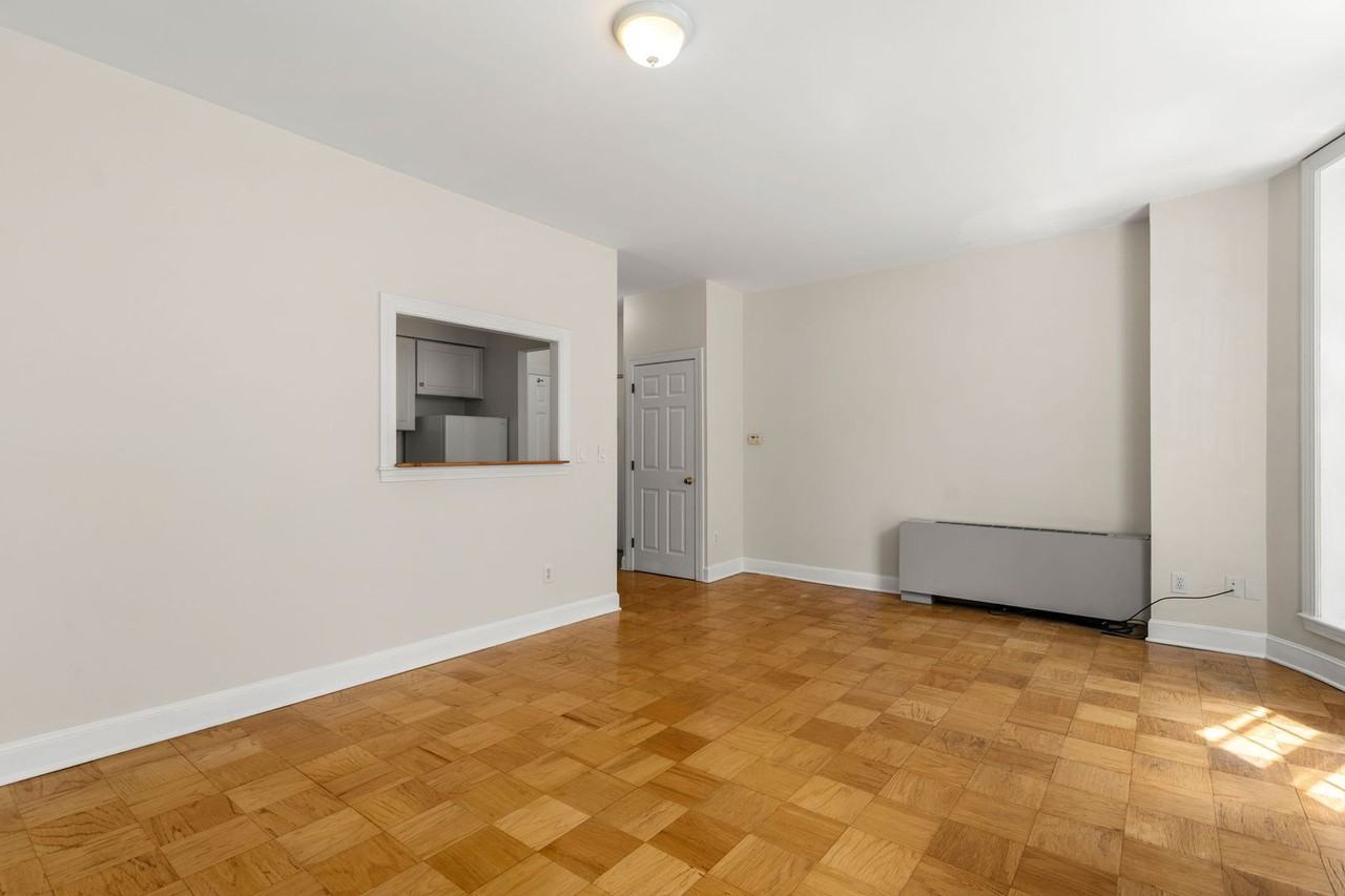 21 Bowdoin St - Photo 6 of 13