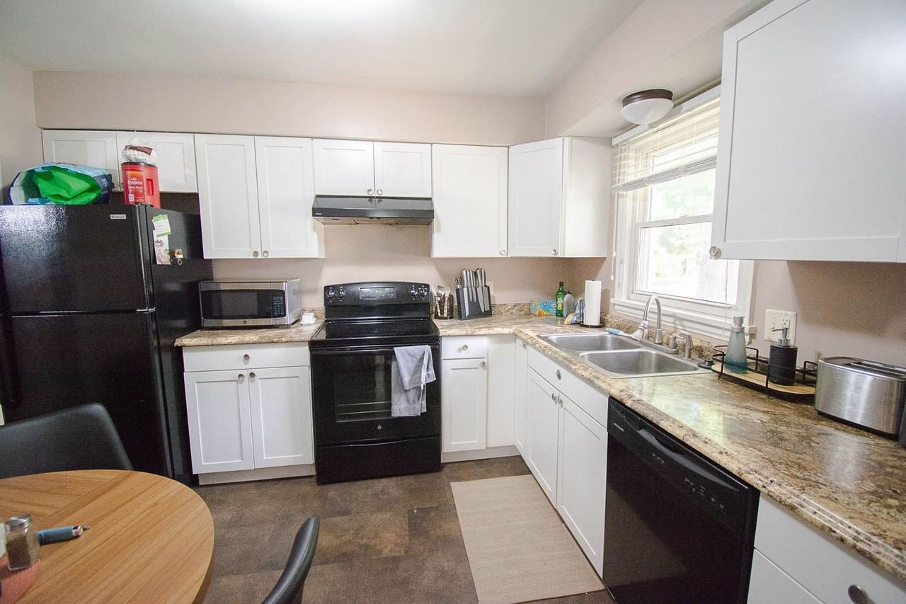 1728 1st St Sw - Photo 4 of 16