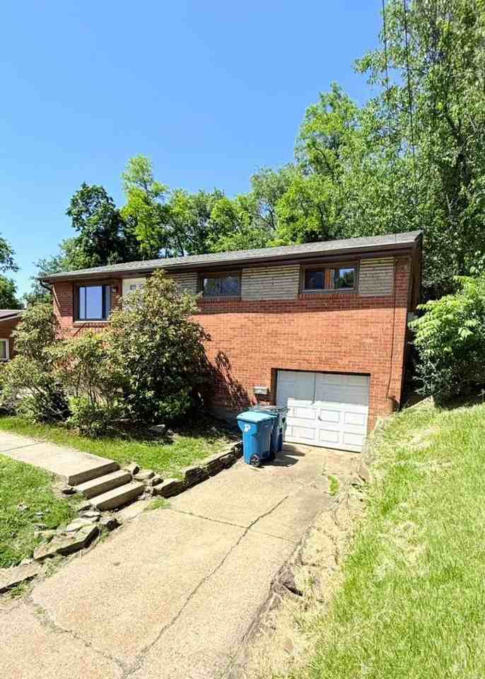 224 Jacob Dr - Photo 2 of 22