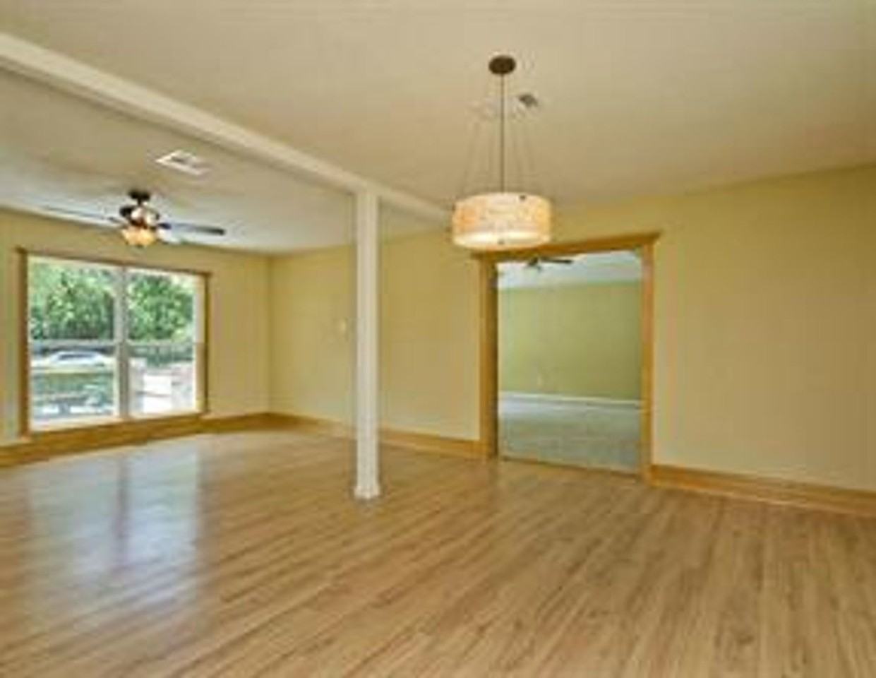 5333 Westminster Dr - Photo 4 of 28
