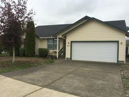 featured image of 2708 Golfview Ave