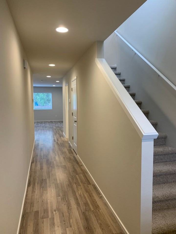 537 Ne 138th Pl - Photo 2 of 38