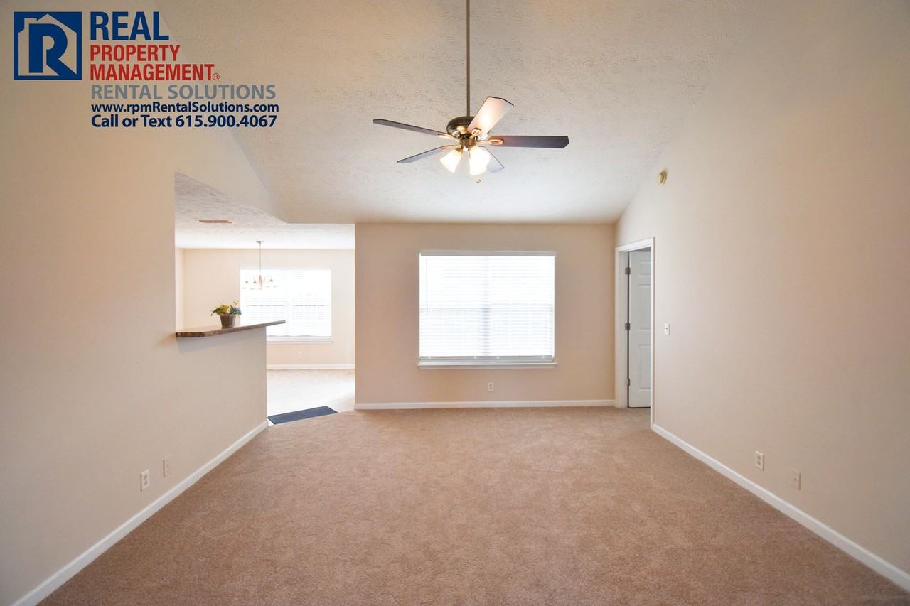 3729 Shoteka Dr - Photo 2 of 17