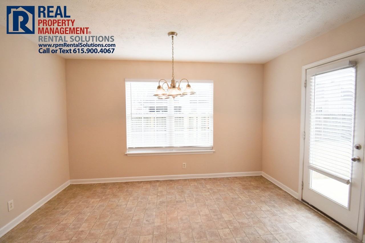 3729 Shoteka Dr - Photo 7 of 17