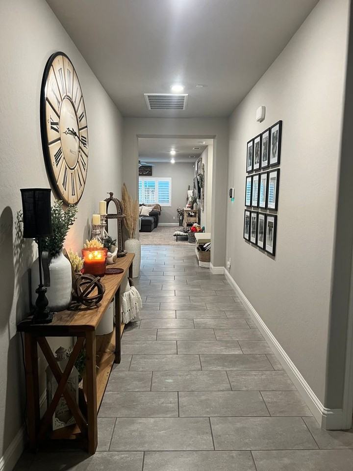 2137 La Vona Ave - Photo 3 of 34