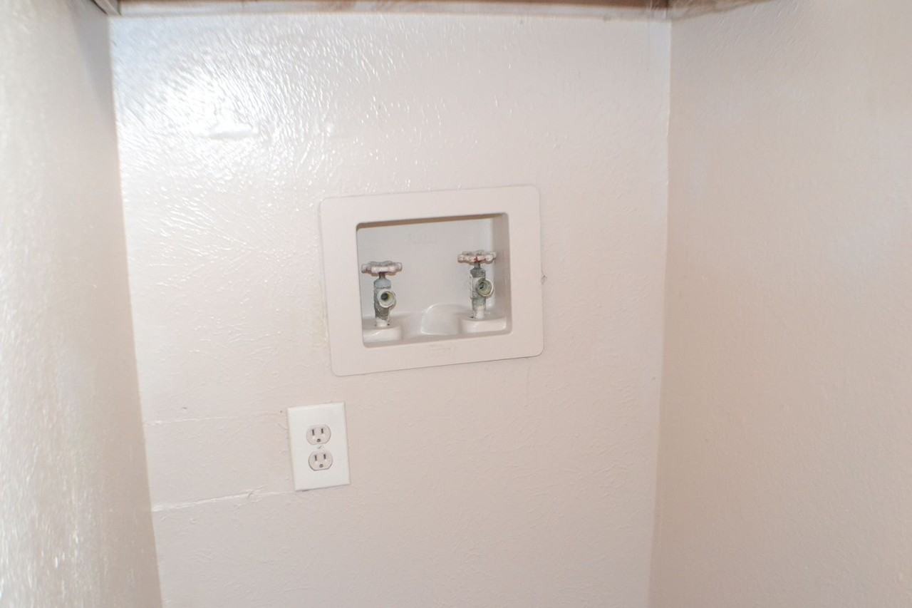 1520 Pebblewood Dr - Photo 6 of 25