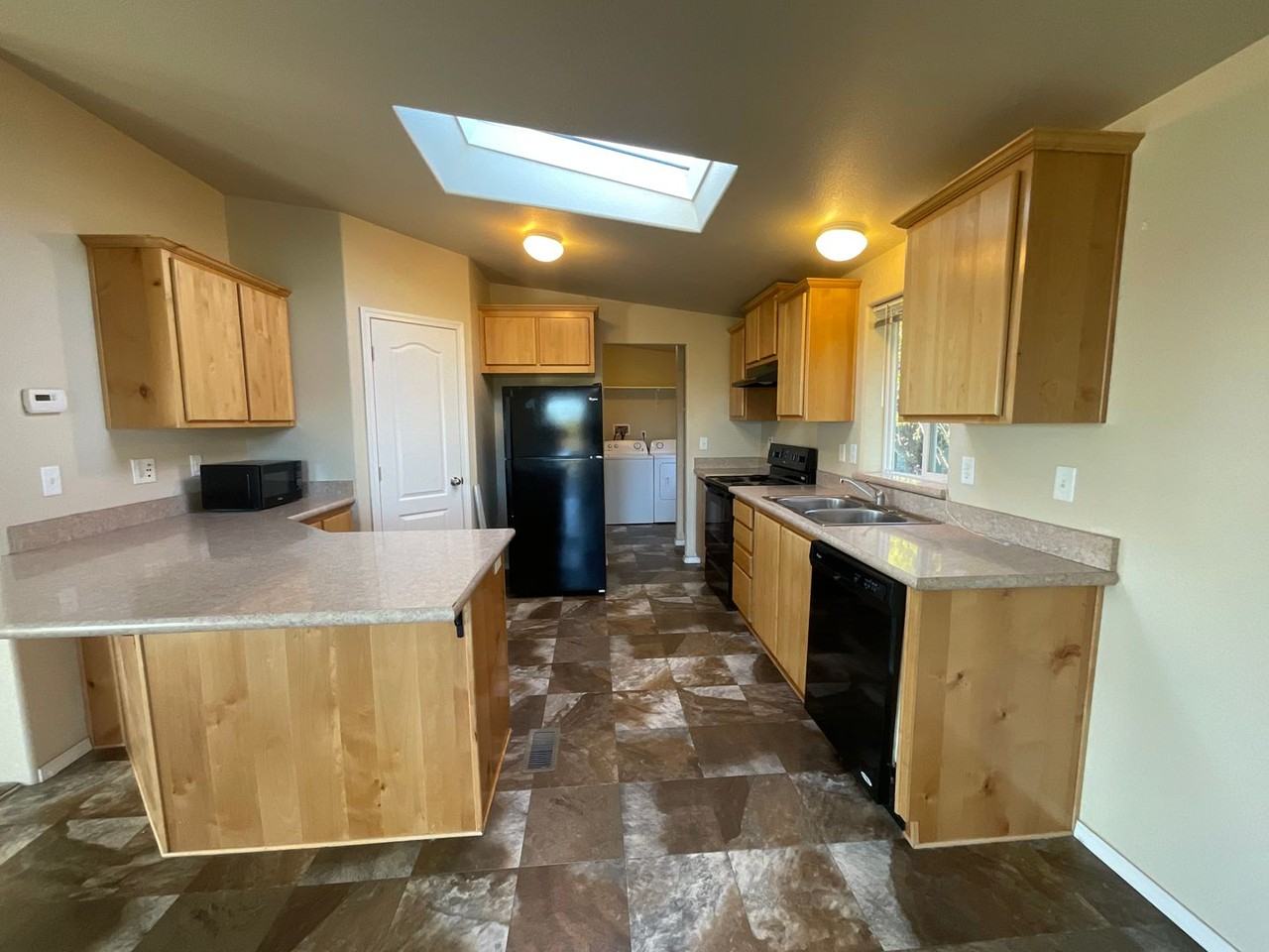 8477 Selder Rd - Photo 4 of 20