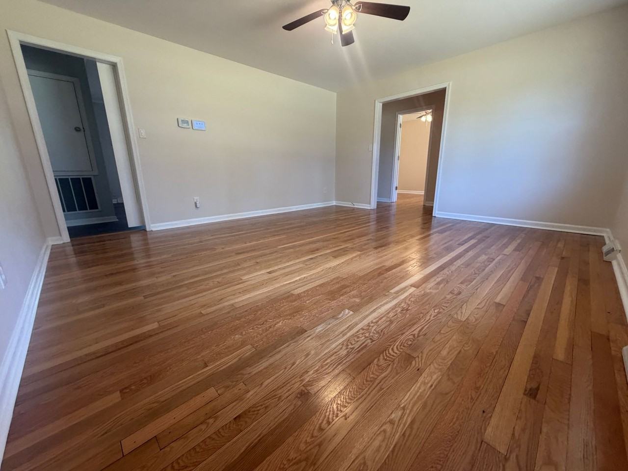 2703 Toronto Ln - Photo 6 of 30