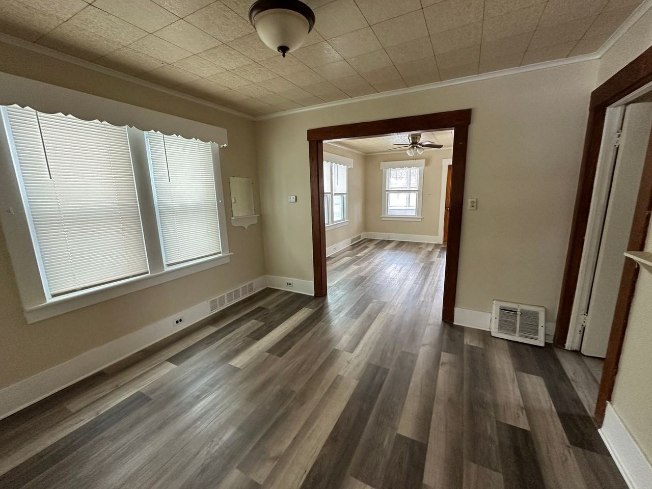 174 Walcott Ave - Photo 7 of 18