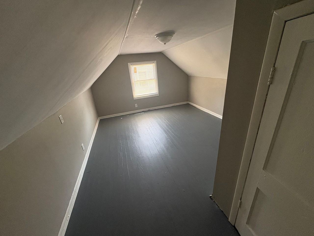 525 S Everett Ave - Photo 7 of 14