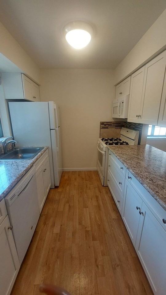 28 Andover Ct - Photo 2 of 11